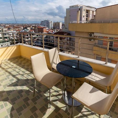 Spacious 2 Bedroom Apartment In Durres Beach מראה חיצוני תמונה